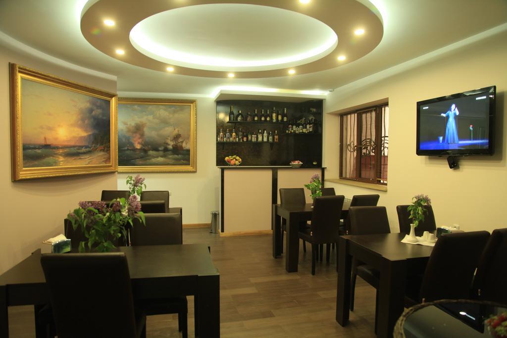 Daniel Boutique Hotel Erivan Dış mekan fotoğraf