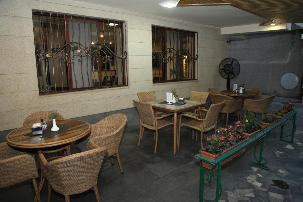 Daniel Boutique Hotel Erivan Dış mekan fotoğraf