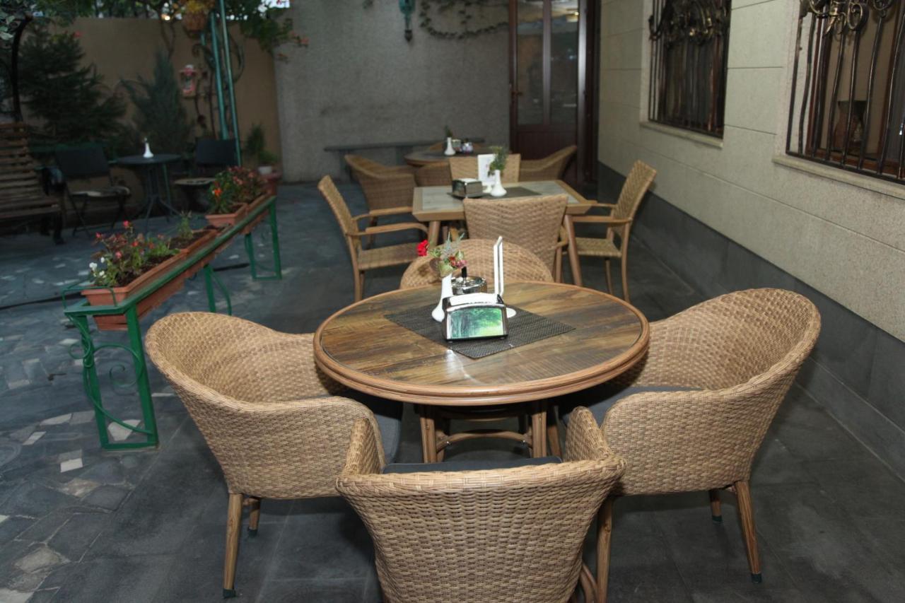 Daniel Boutique Hotel Erivan Dış mekan fotoğraf