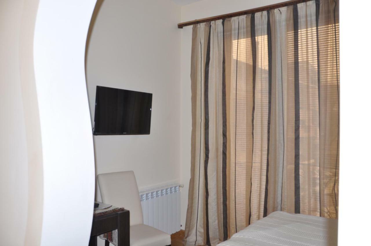 Daniel Boutique Hotel Erivan Dış mekan fotoğraf